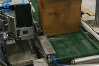 220V 0.65KW स्वचालित बॉक्स लेबलिंग मशीन रीयल टाइम बारकोड प्रिंटिंग